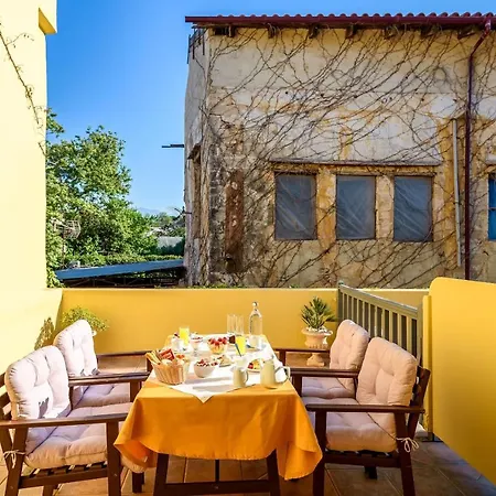 Belmondo Hotel
