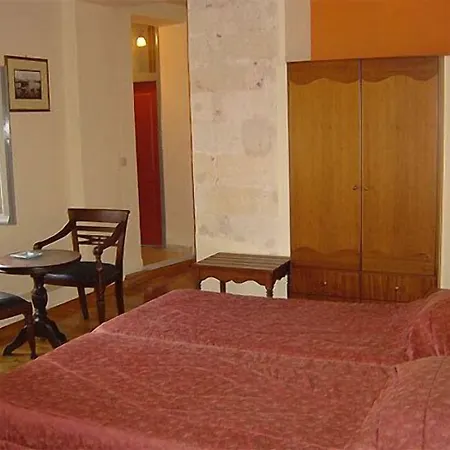 Belmondo Hotel