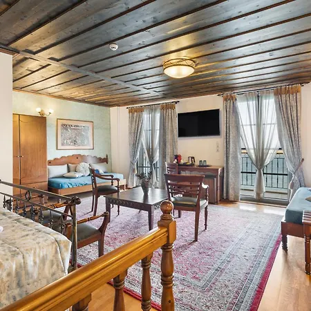 Belmondo Hotel 4*
